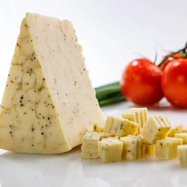 Tuscan Rosemary Herb Cheddar-0